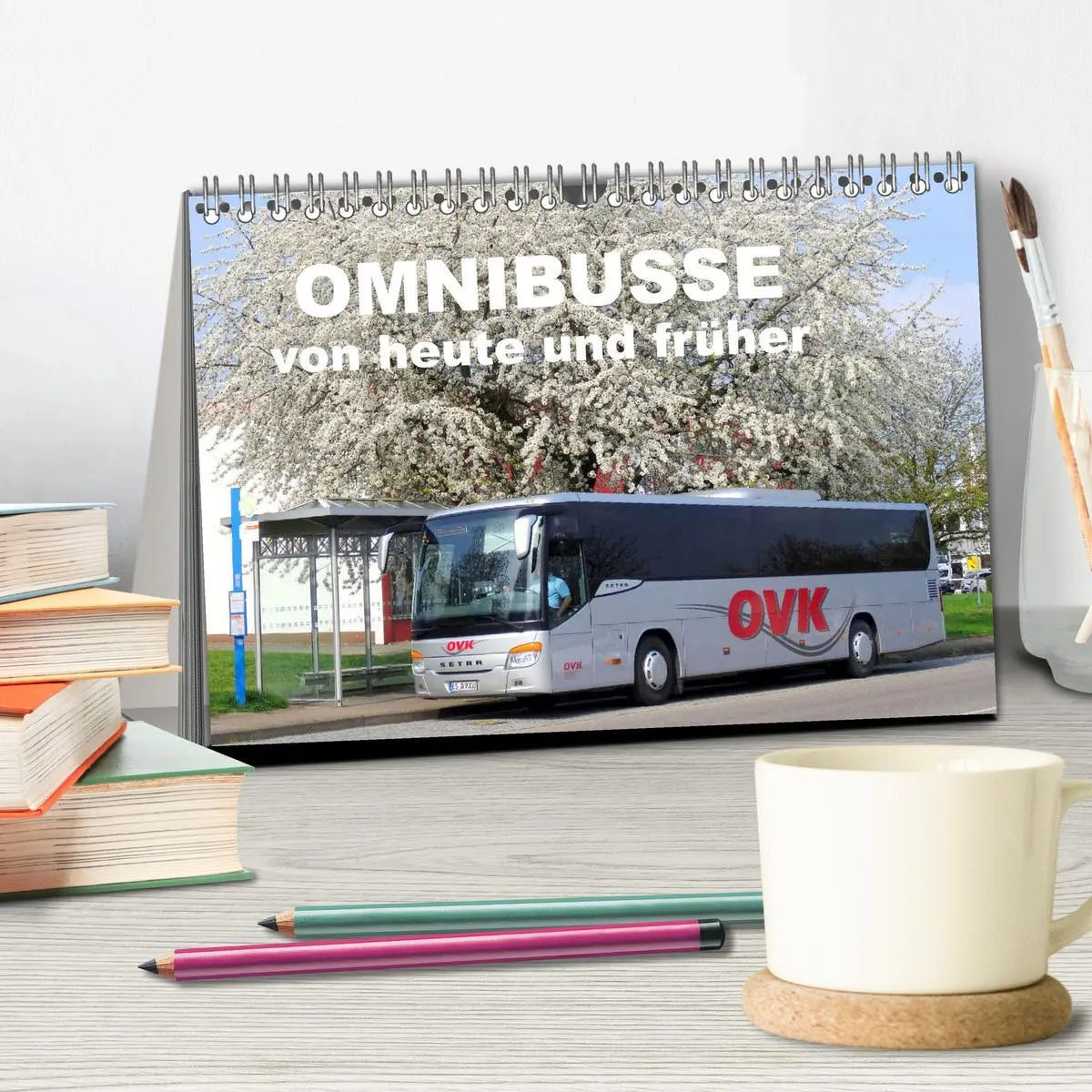 Bild: 9783457650660 | Omnibusse von heute und früher (Tischkalender 2026 DIN A5 quer),...