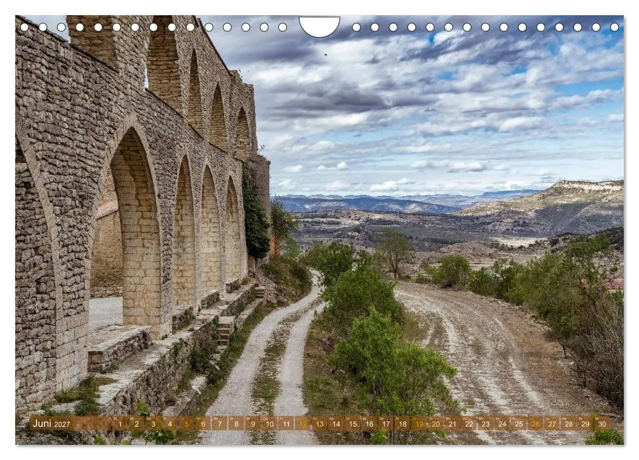 Bild: 9783569360860 | Spanische Landschaften (Wandkalender 2027 DIN A4 quer), CALVENDO...