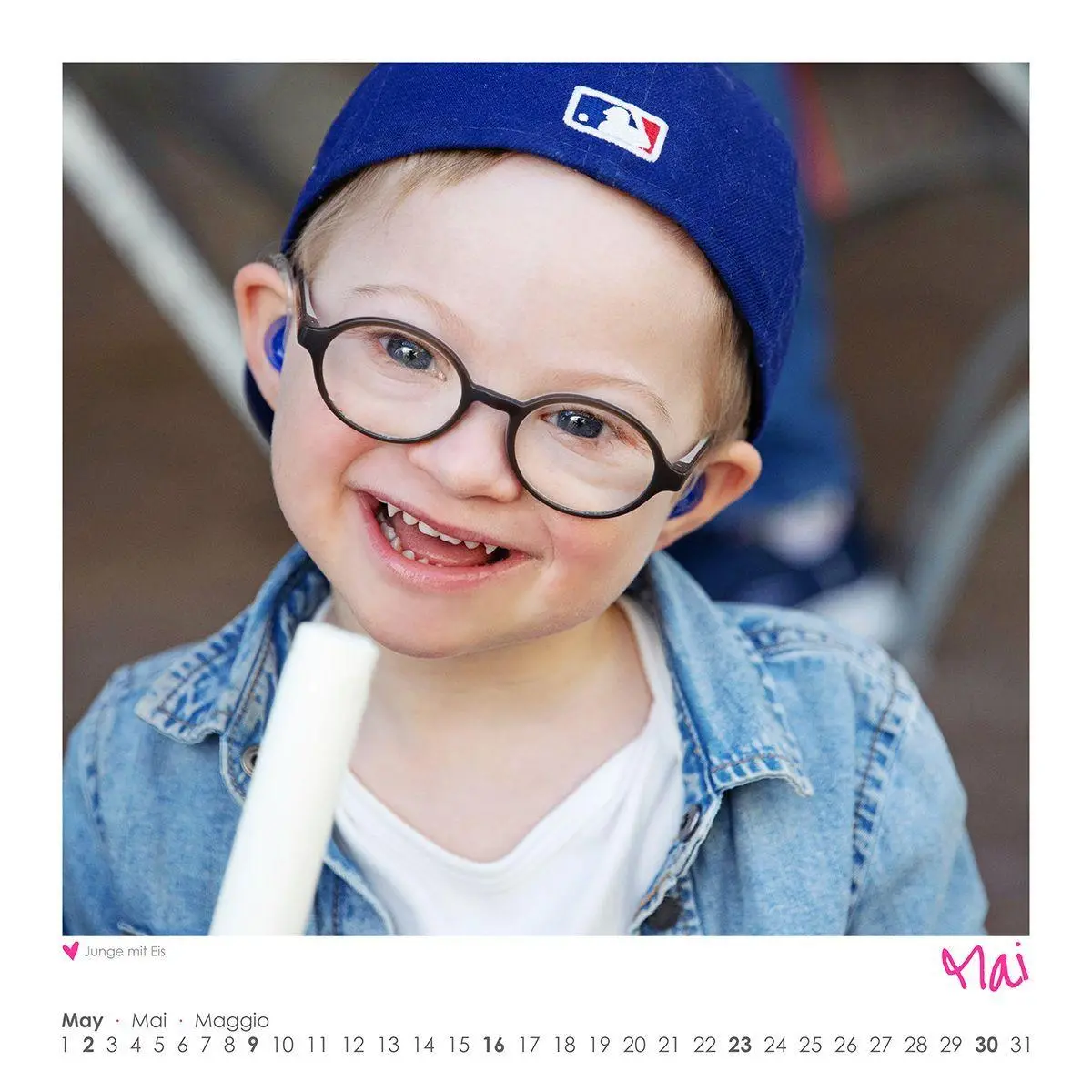 Bild: 9783862562060 | Tischkalender A little extra 2027 | Conny Wenk | Kalender | 12 S.