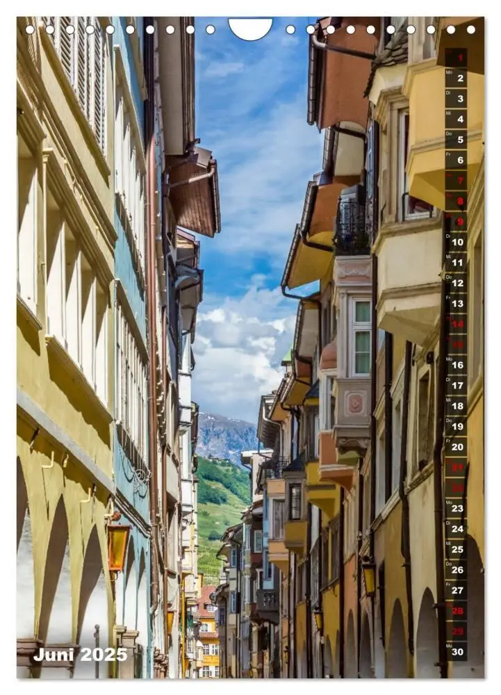 Bild: 9783457002360 | Stadtherz BOZEN (Wandkalender 2025 DIN A4 hoch), CALVENDO...