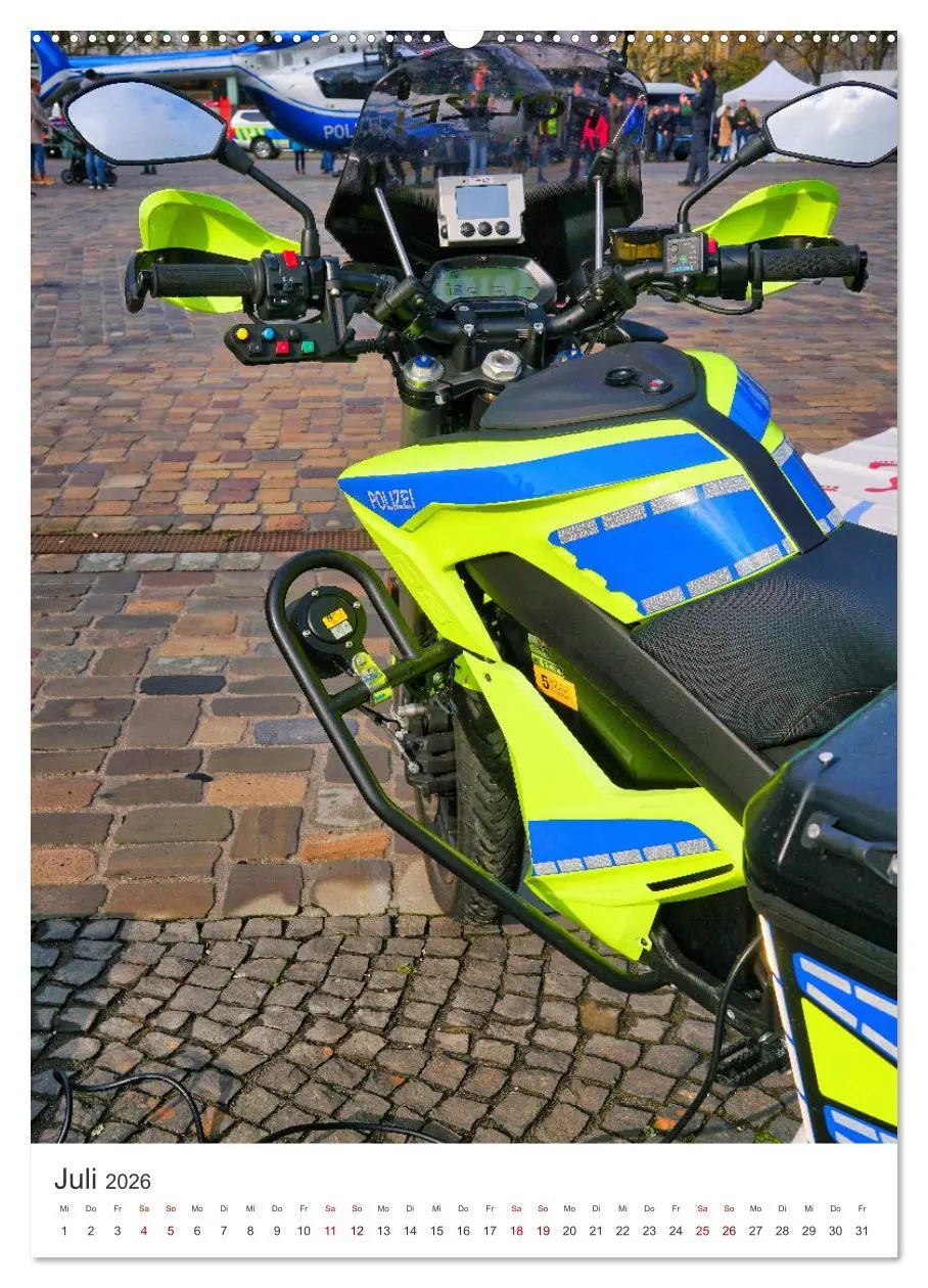 Bild: 9783516323160 | Tag der Polizei (Wandkalender 2026 DIN A2 hoch), CALVENDO...