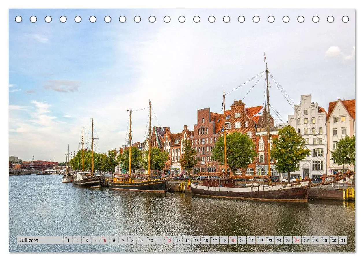 Bild: 9783457273760 | Hansestadt Lübeck (Tischkalender 2026 DIN A5 quer), CALVENDO...