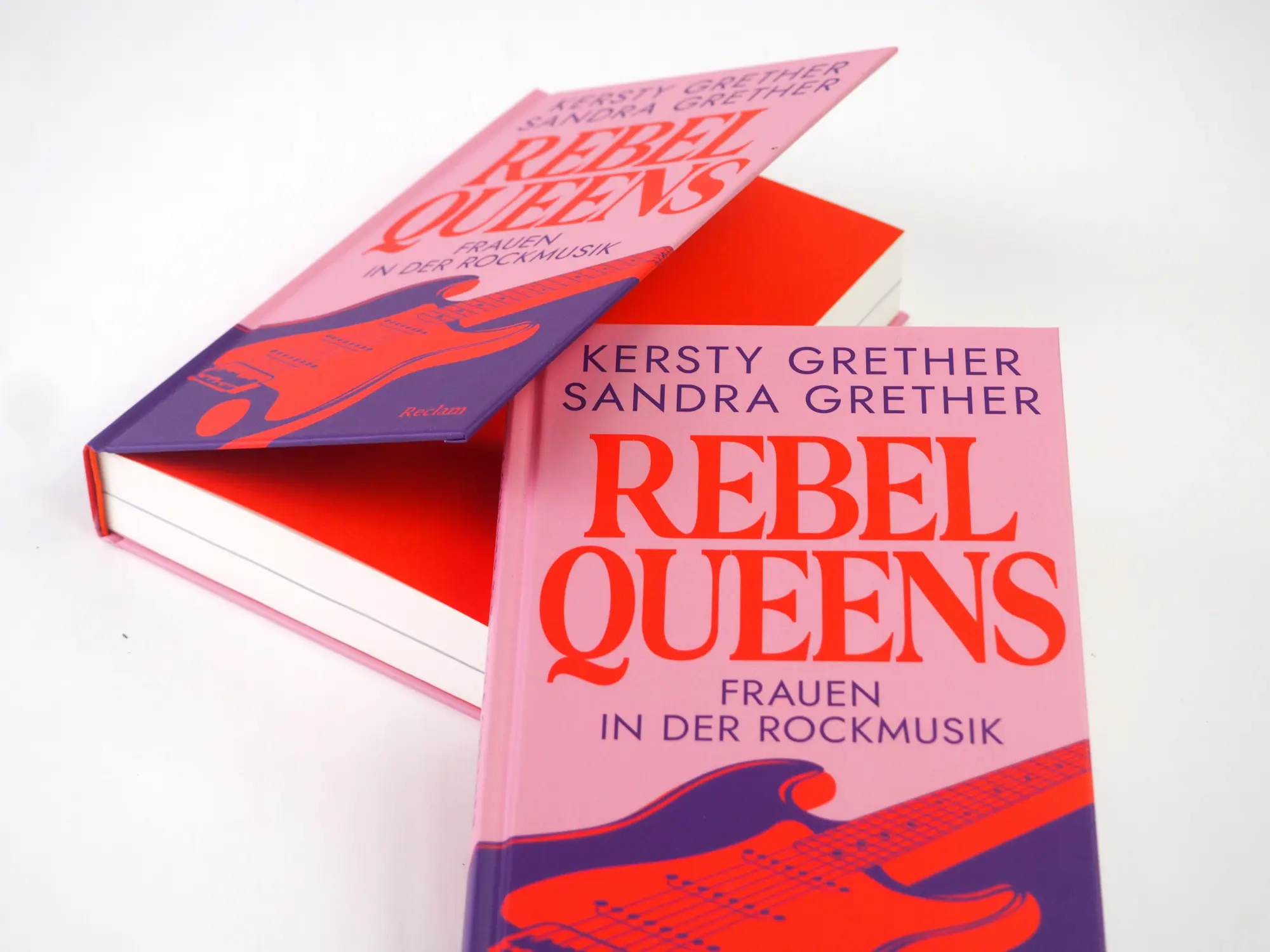 Bild: 9783150115060 | Rebel Queens. Frauen in der Rockmusik | Kersty Grether (u. a.) | Buch