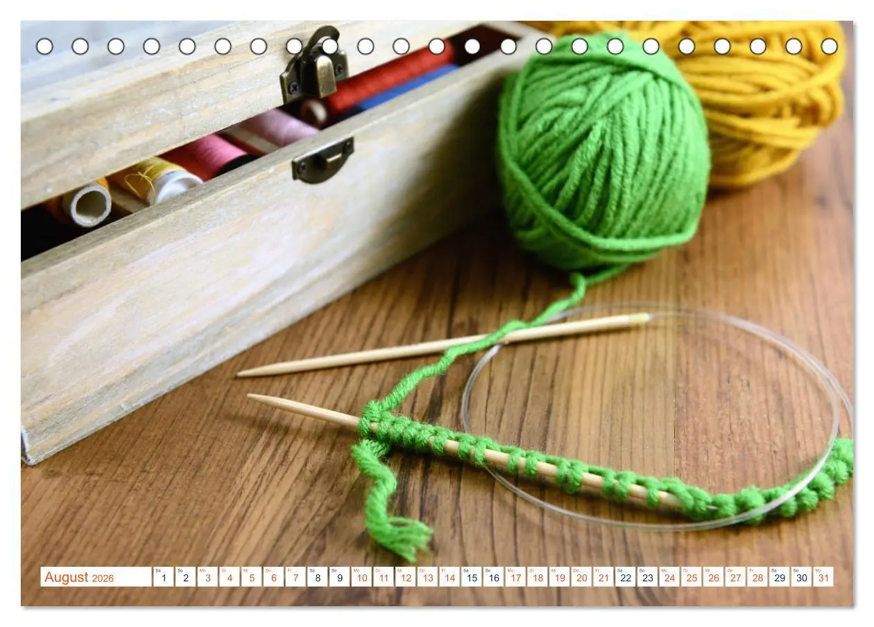Bild: 9783457728260 | Kreatives aus Wolle - Häkeln, Stricken und Basteln (Tischkalender...