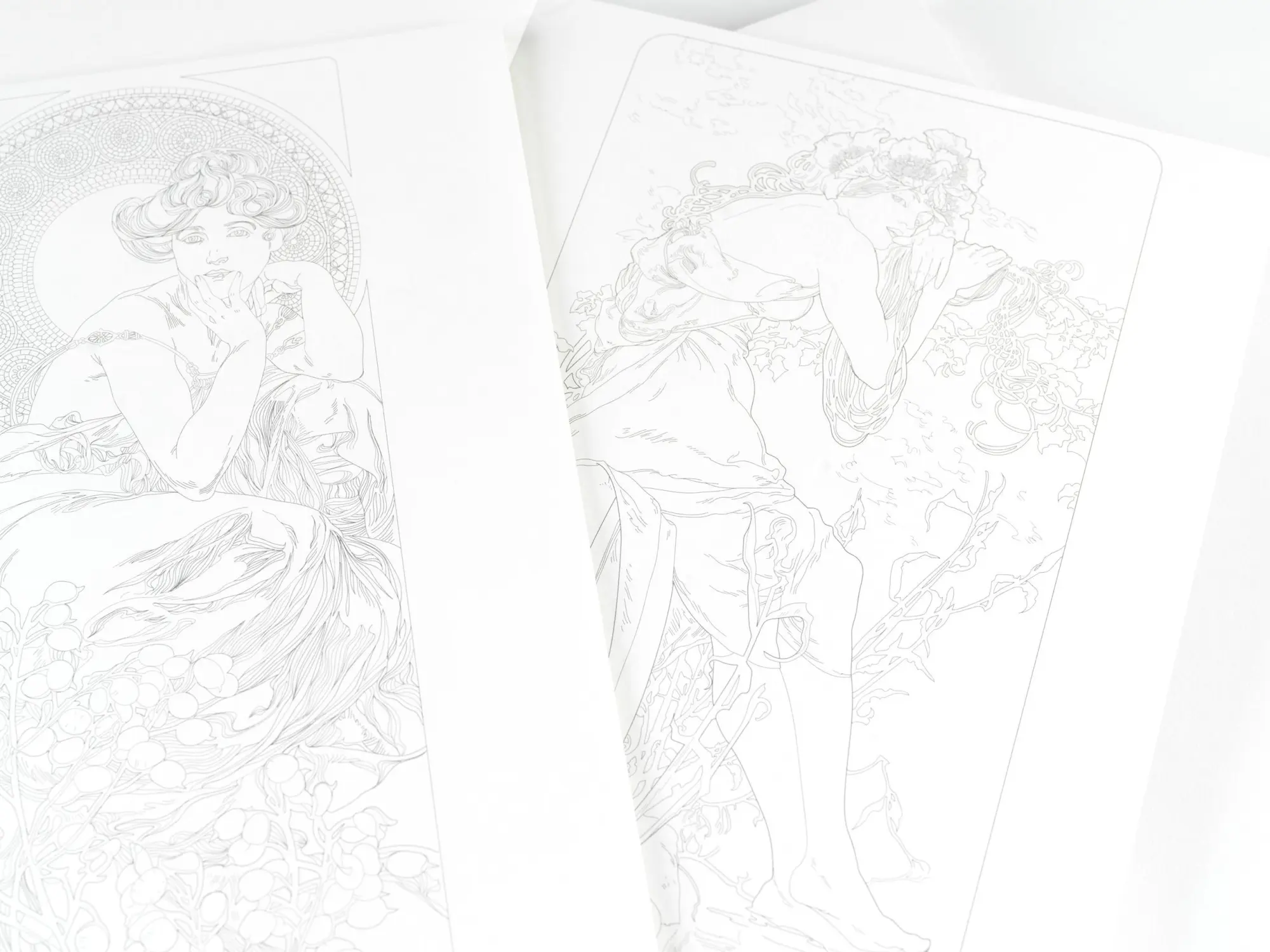 Bild: 9789460098260 | Alphonse Mucha | Artists' Colouring Book | Pepin Van Roojen | Buch