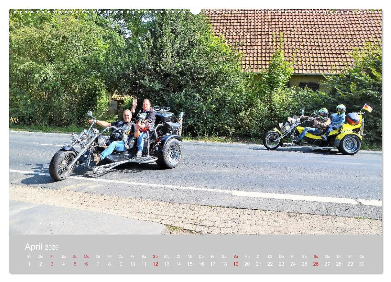 Bild: 9783457778760 | TRIKER on Tour (Wandkalender 2026 DIN A2 quer), CALVENDO...