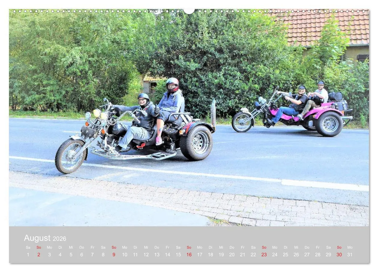 Bild: 9783457778760 | TRIKER on Tour (Wandkalender 2026 DIN A2 quer), CALVENDO...