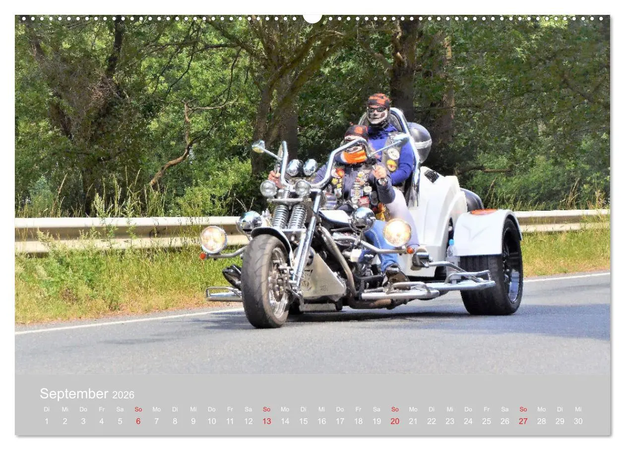 Bild: 9783457778760 | TRIKER on Tour (Wandkalender 2026 DIN A2 quer), CALVENDO...