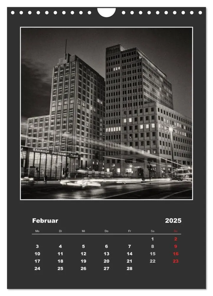 Bild: 9783457078860 | Berlin - Portrait einer Stadt (Wandkalender 2025 DIN A4 hoch),...
