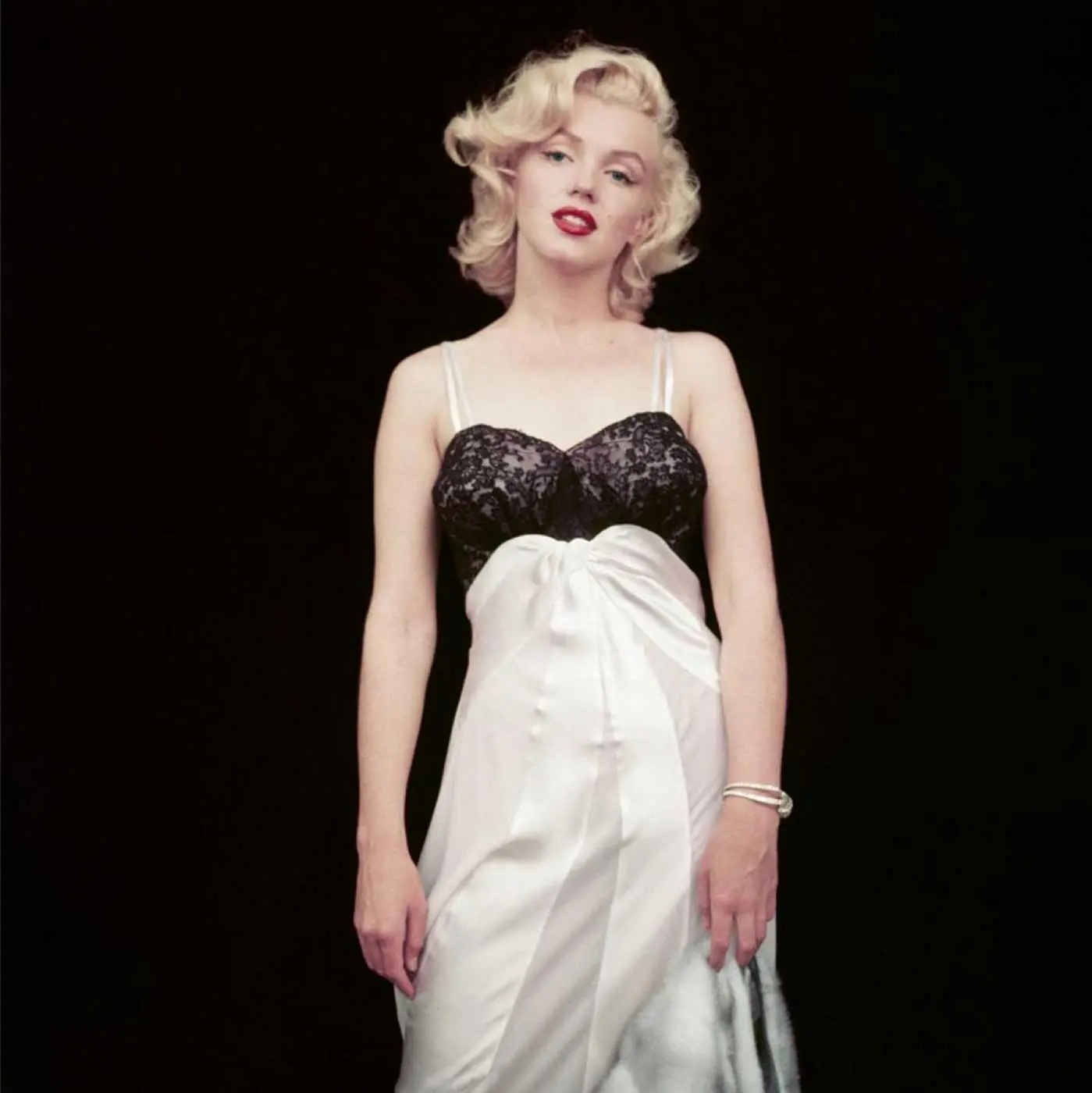 Cover: 9781788840361 | The Essential Marilyn Monroe (Reduced Size) | Joshua Greene | Buch