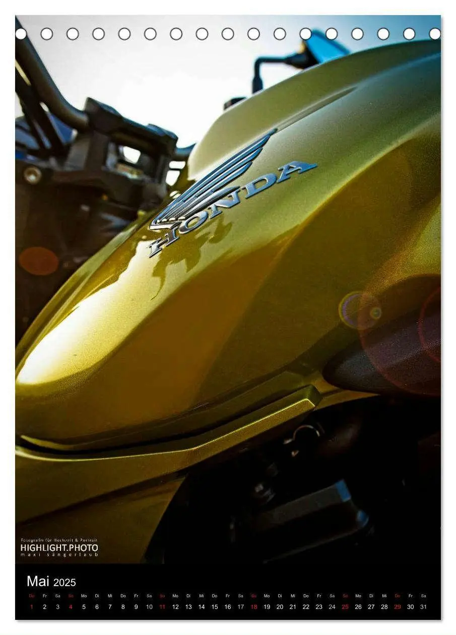 Bild: 9783457051061 | HONDA CB1000R (Tischkalender 2025 DIN A5 hoch), CALVENDO...