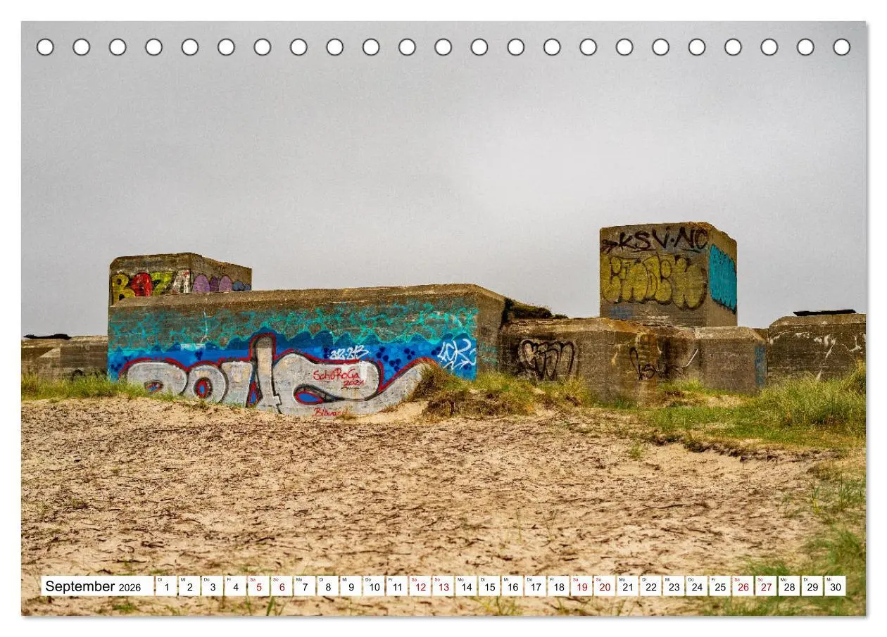 Bild: 9783457581261 | Bunker Überreste der Zeit - Künstlerisch schön (Tischkalender 2026...