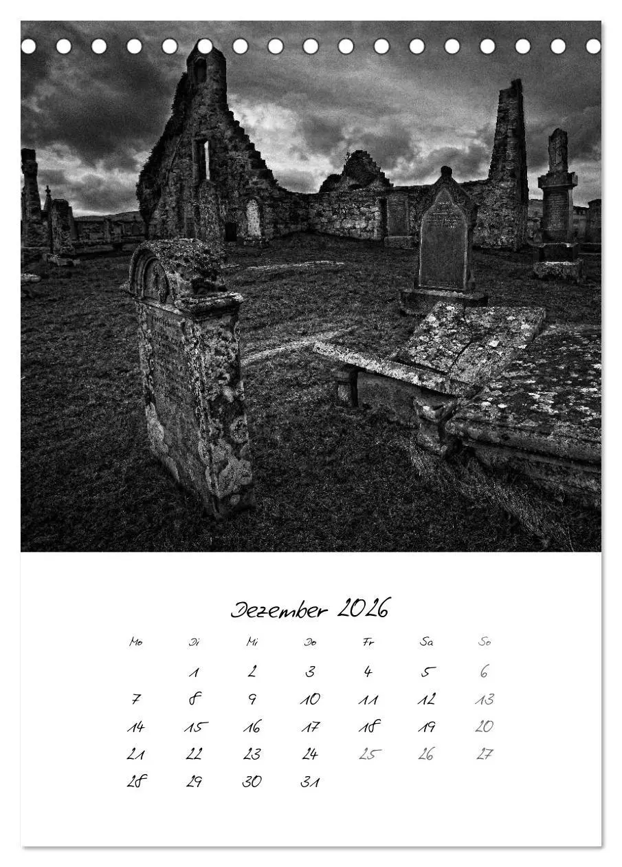 Bild: 9783516452761 | Schottland Monochrom (Tischkalender 2026 DIN A5 hoch), CALVENDO...