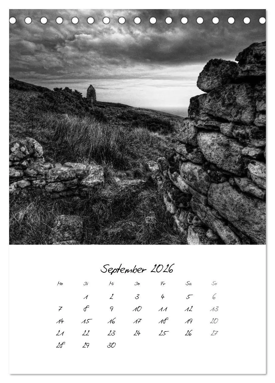 Bild: 9783516452761 | Schottland Monochrom (Tischkalender 2026 DIN A5 hoch), CALVENDO...