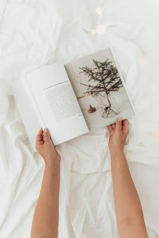 Bild: 9783863344061 | Advent | 24 Momente der Stille, Freude und Hoffnung | Studio | Buch