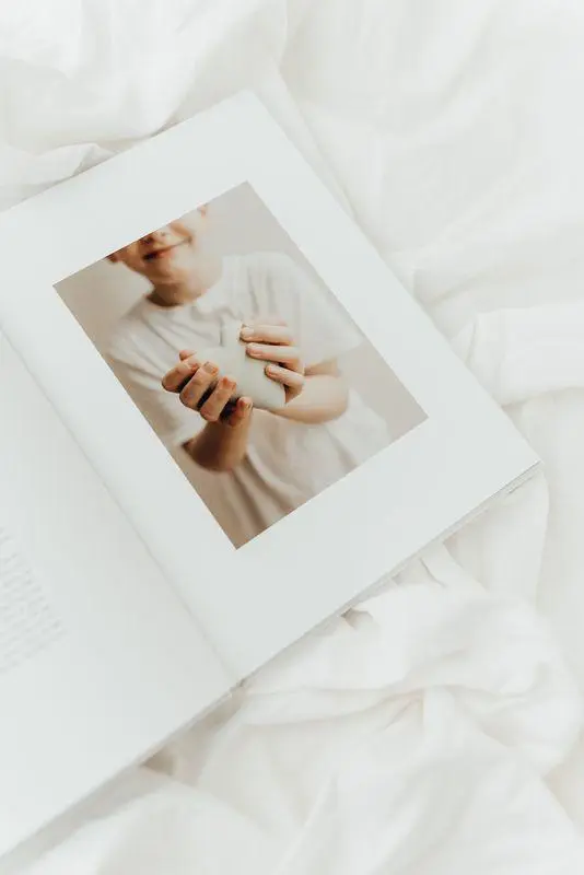 Bild: 9783863344061 | Advent | 24 Momente der Stille, Freude und Hoffnung | Studio | Buch