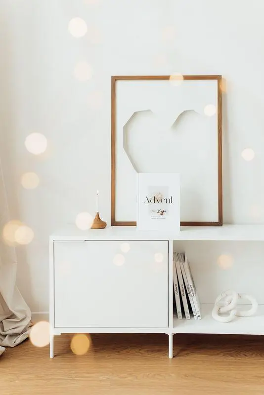 Bild: 9783863344061 | Advent | 24 Momente der Stille, Freude und Hoffnung | Studio | Buch