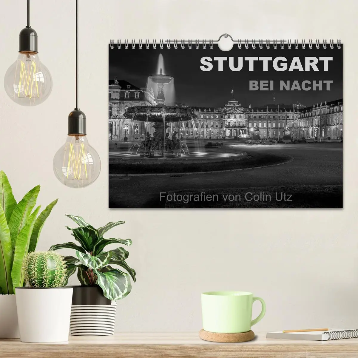 Bild: 9783516105261 | Stuttgart bei Nacht (Wandkalender 2026 DIN A4 quer), CALVENDO...