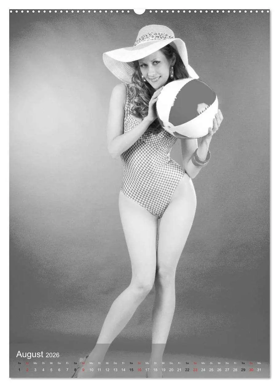 Bild: 9783516455861 | Sexy Pin-up Girls in schwarz-weiß (Wandkalender 2026 DIN A2 hoch),...