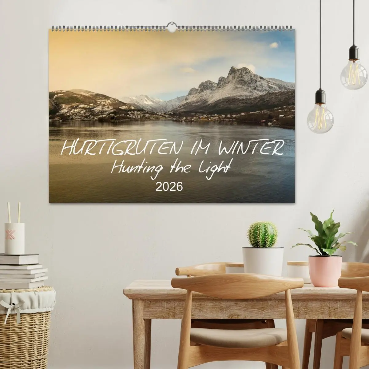 Bild: 9783516238761 | Hurtigruten im Winter - Hunting the light (Wandkalender 2026 DIN A2...