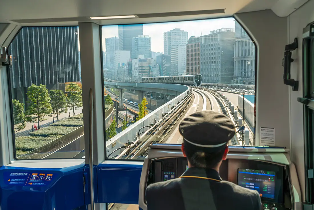 Bild: 9783734331862 | Japan mit dem Zug entdecken | Matthias Reich | Taschenbuch | 224 S.