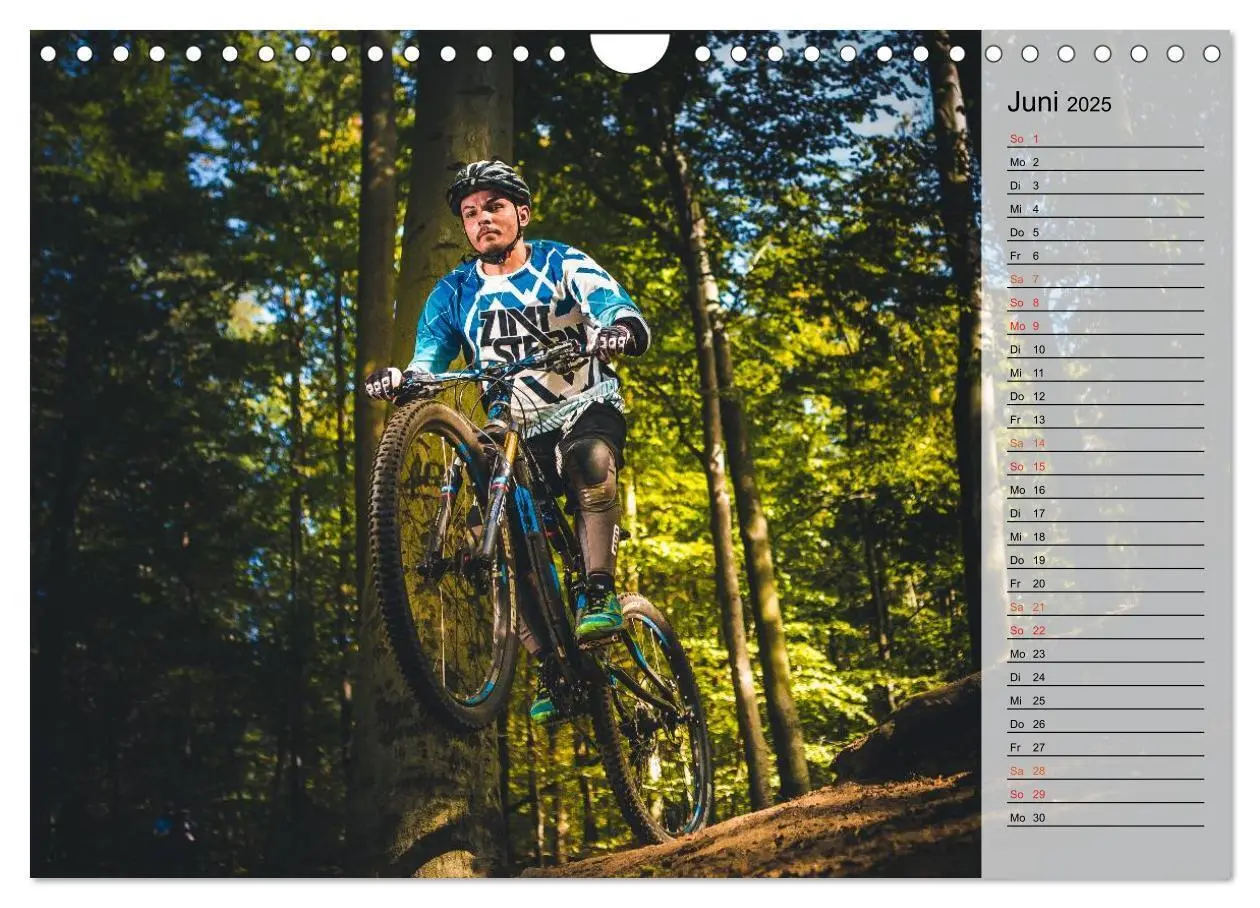 Bild: 9783435534562 | Mountainbike Action (Wandkalender 2025 DIN A4 quer), CALVENDO...