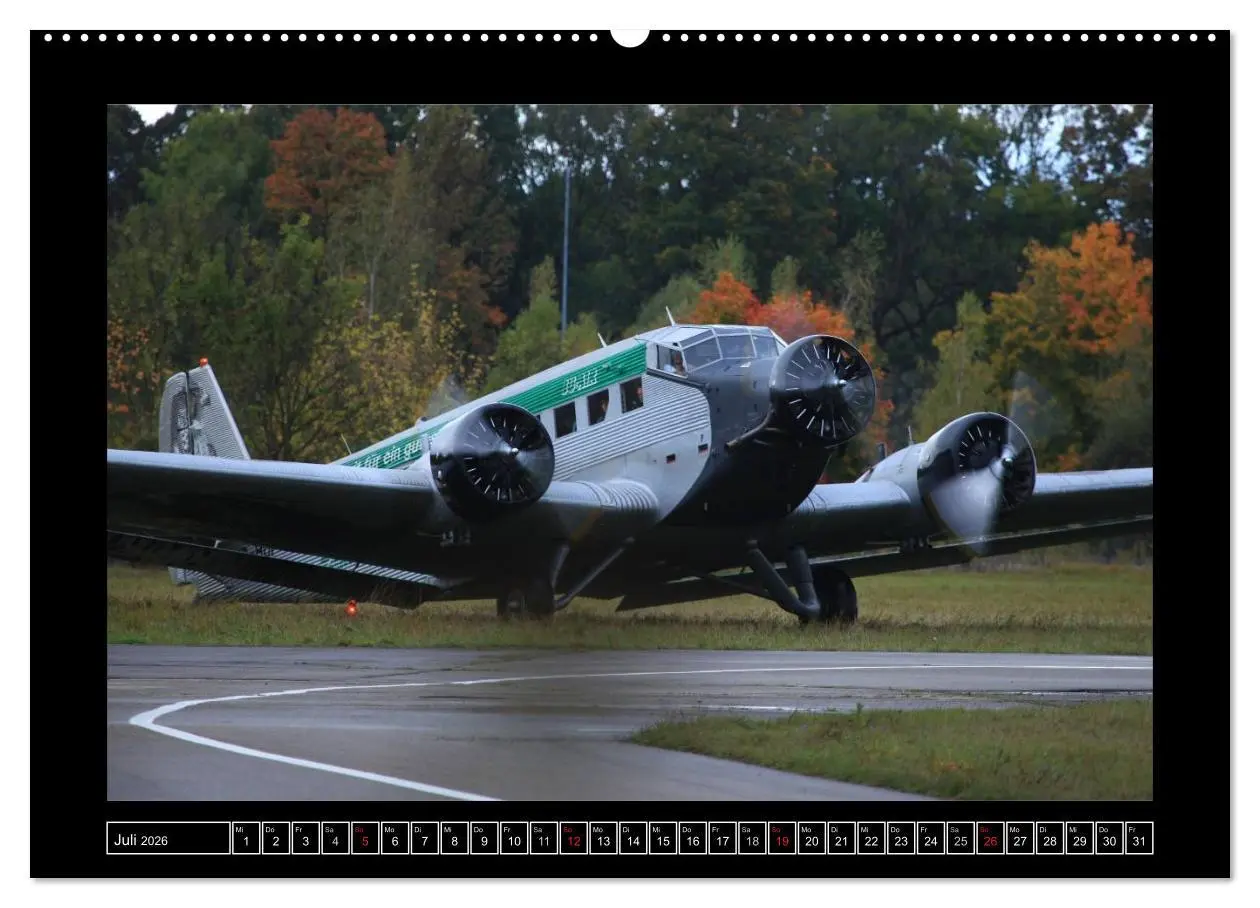 Bild: 9783516207262 | JU-AIR Ju-52 (Wandkalender 2026 DIN A2 quer), CALVENDO Monatskalender