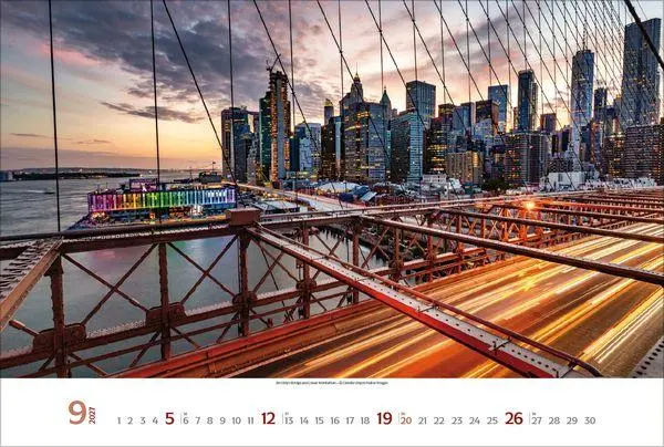 Bild: 9783819300363 | New York 2027 | Verlag Korsch | Kalender | Spiralbindung | 14 S.