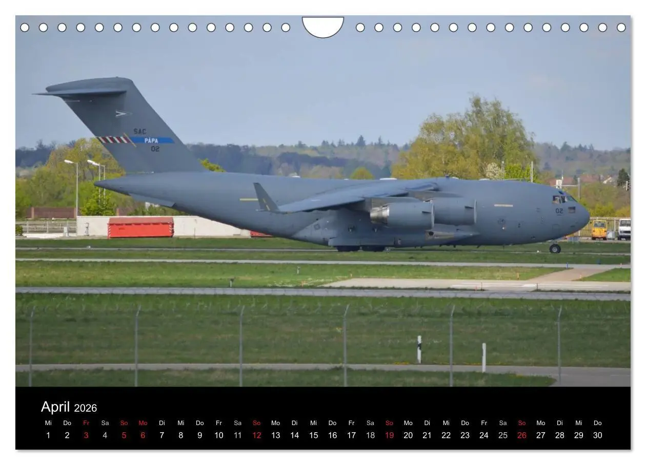 Bild: 9783516121063 | Militär Air-Cargo (Wandkalender 2026 DIN A4 quer), CALVENDO...