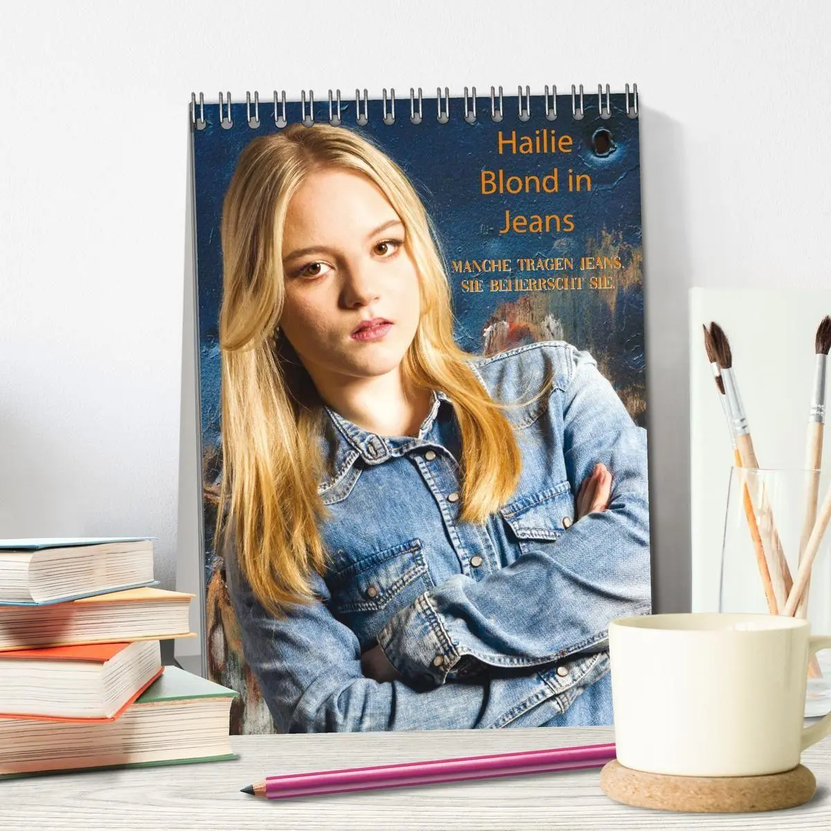 Bild: 9783516792263 | Hailie - Blond in Jeans (Tischkalender 2027 DIN A5 hoch), CALVENDO...