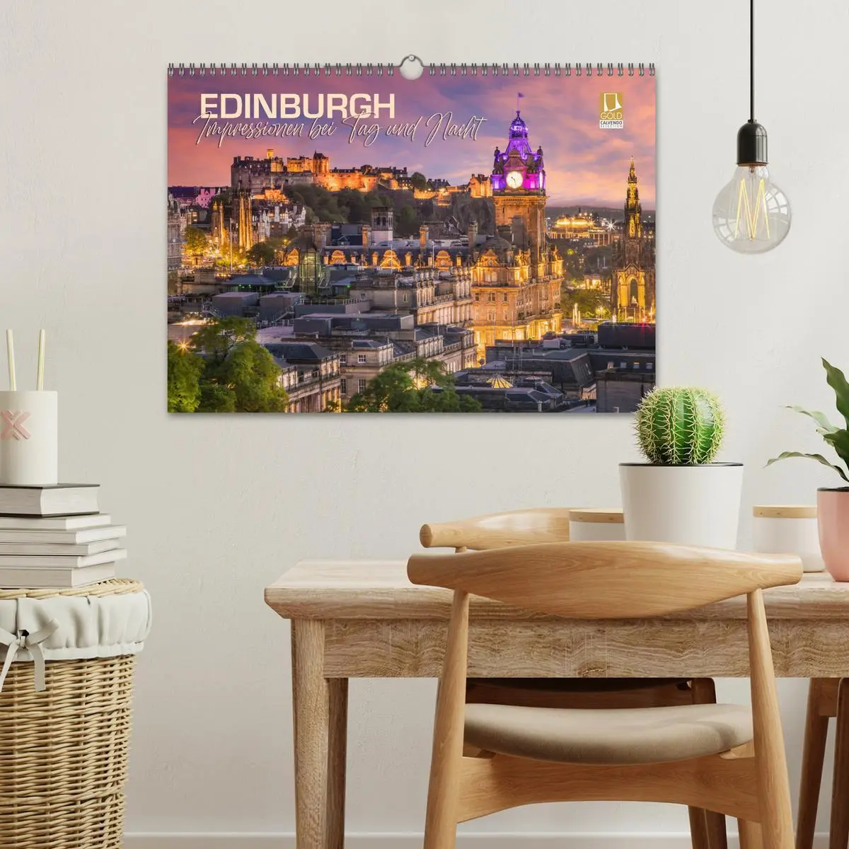 Bild: 9783457582763 | EDINBURGH Impressionen bei Tag und Nacht (Wandkalender 2026 DIN A3...