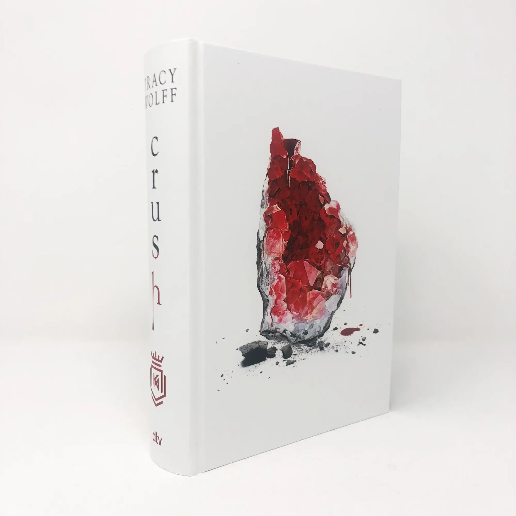 Bild: 9783423763363 | Crush | Tracy Wolff | Buch | Die Katmere Academy Chroniken | 784 S.