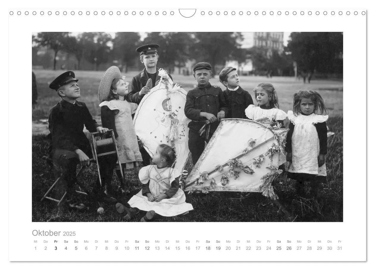 Bild: 9783435646463 | Leben in Berlin um 1900 - Fotografie von Haeckel (Wandkalender 2025...