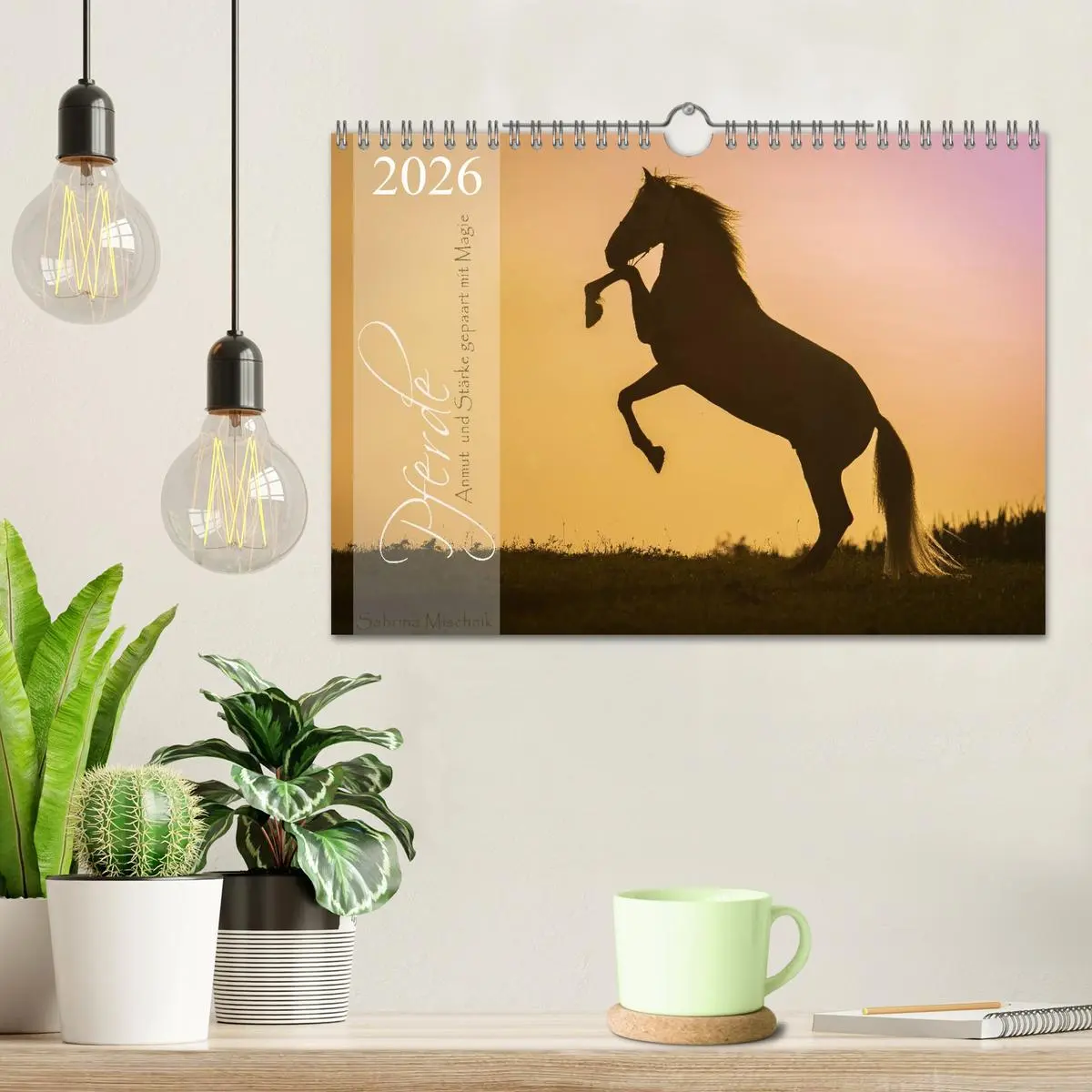 Bild: 9783516116663 | Pferde - Anmut und Stärke gepaart mit Magie (Wandkalender 2026 DIN...