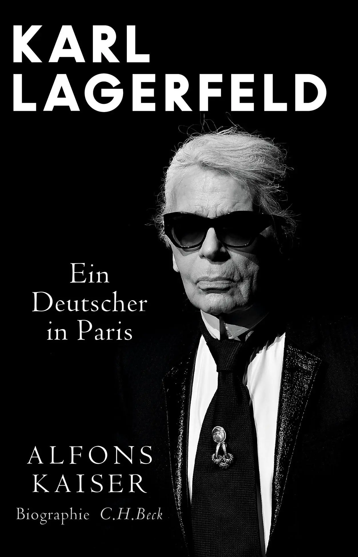 Cover: 9783406826863 | Karl Lagerfeld | Ein Deutscher in Paris | Alfons Kaiser | Buch | 2024