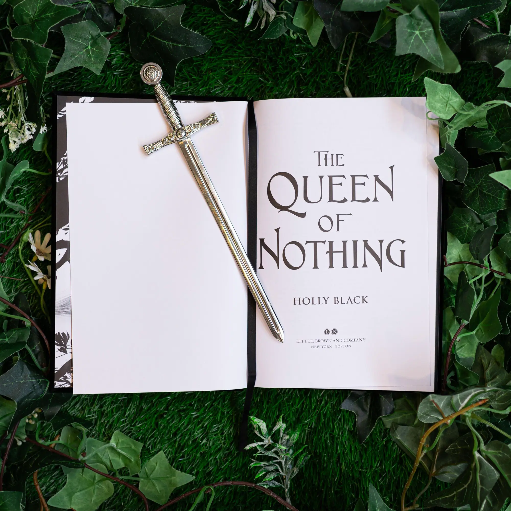 Bild: 9780316587563 | The Queen of Nothing: Collector's Edition | Holly Black | Buch | 2026