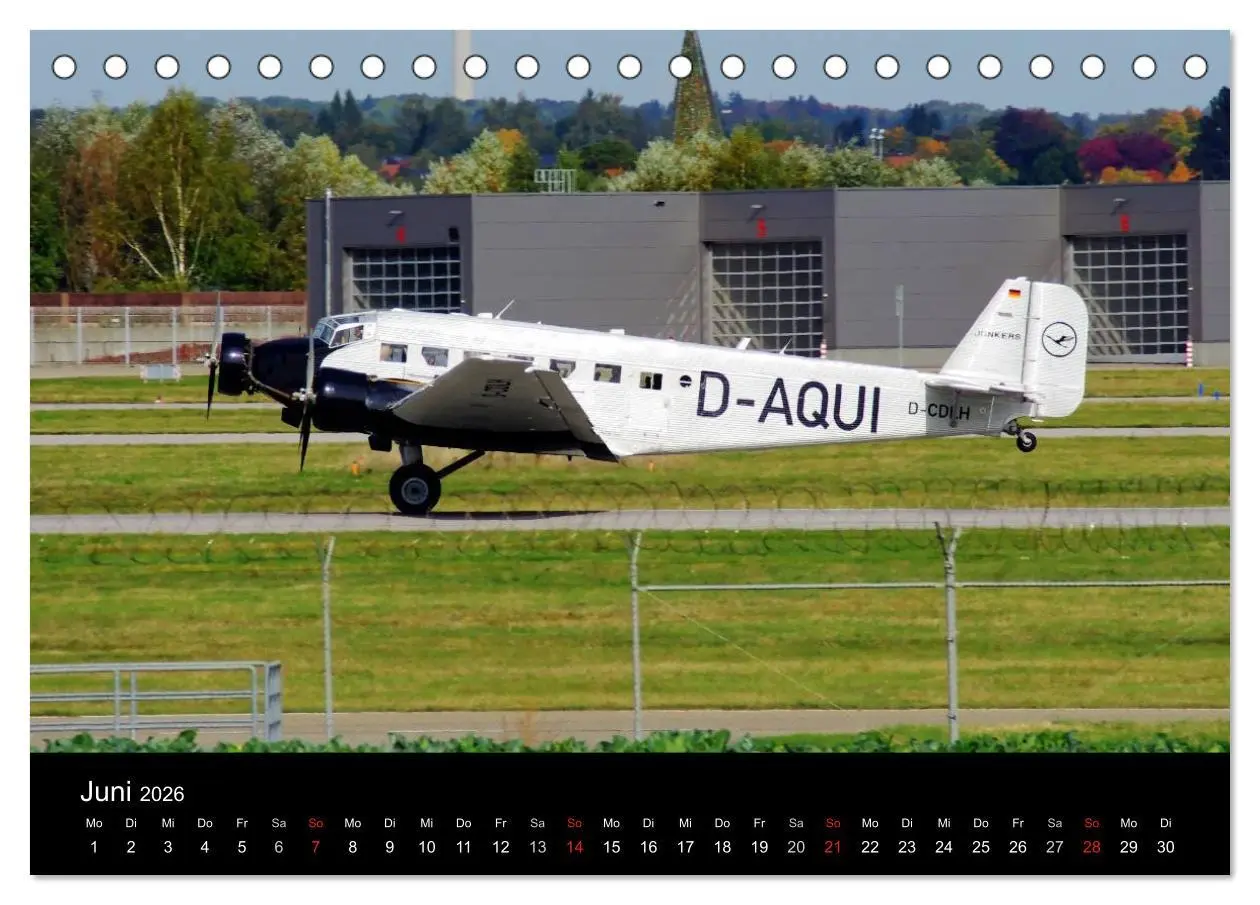 Bild: 9783516200164 | Giganten der Lüfte am Airport Stuttgart (Tischkalender 2026 DIN A5...