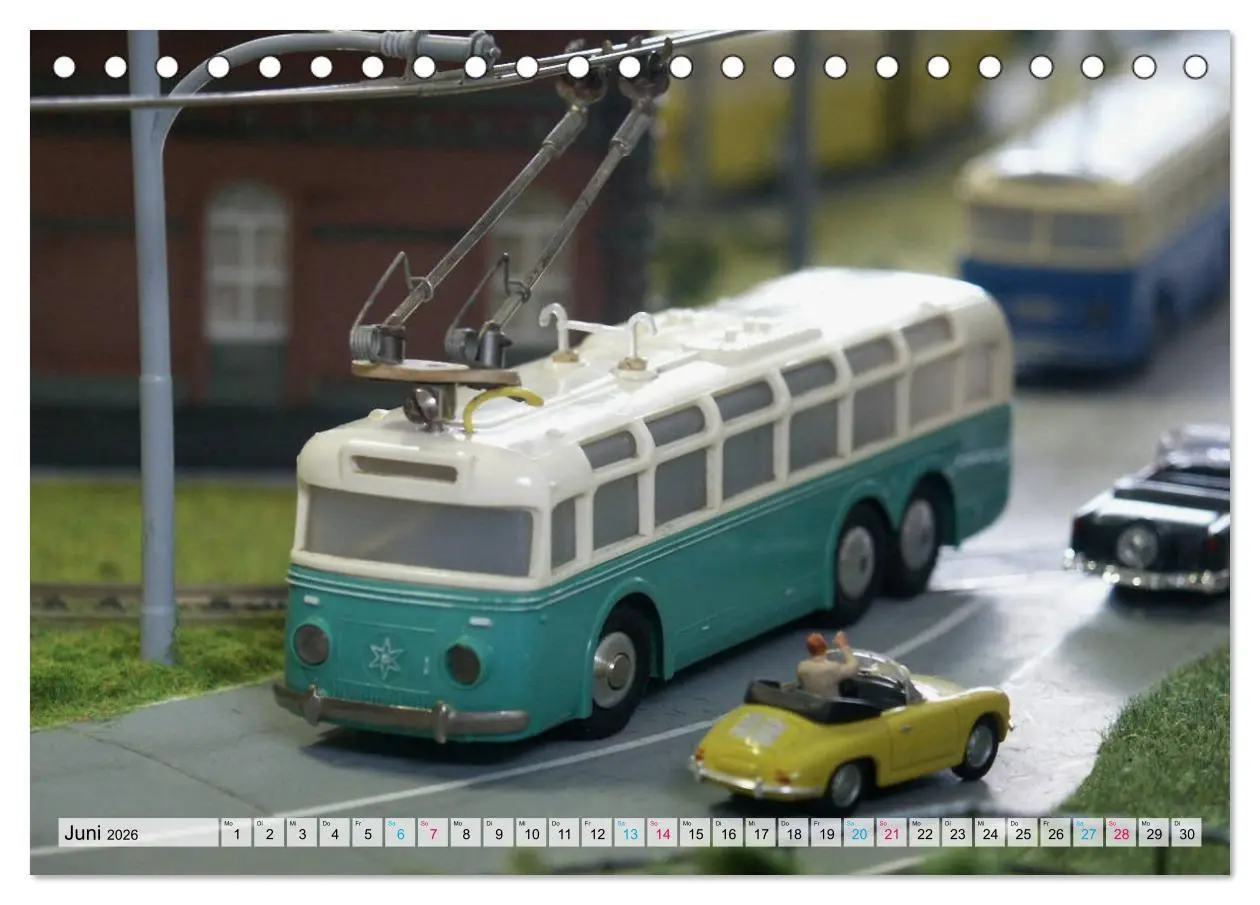 Bild: 9783457700464 | Trolley-Bus H0 (Tischkalender 2026 DIN A5 quer), CALVENDO...
