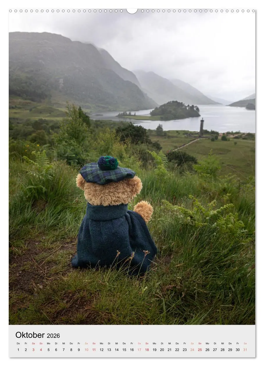 Bild: 9783516341164 | Travelling Teddy liebt es Bunt (Wandkalender 2026 DIN A2 hoch),...