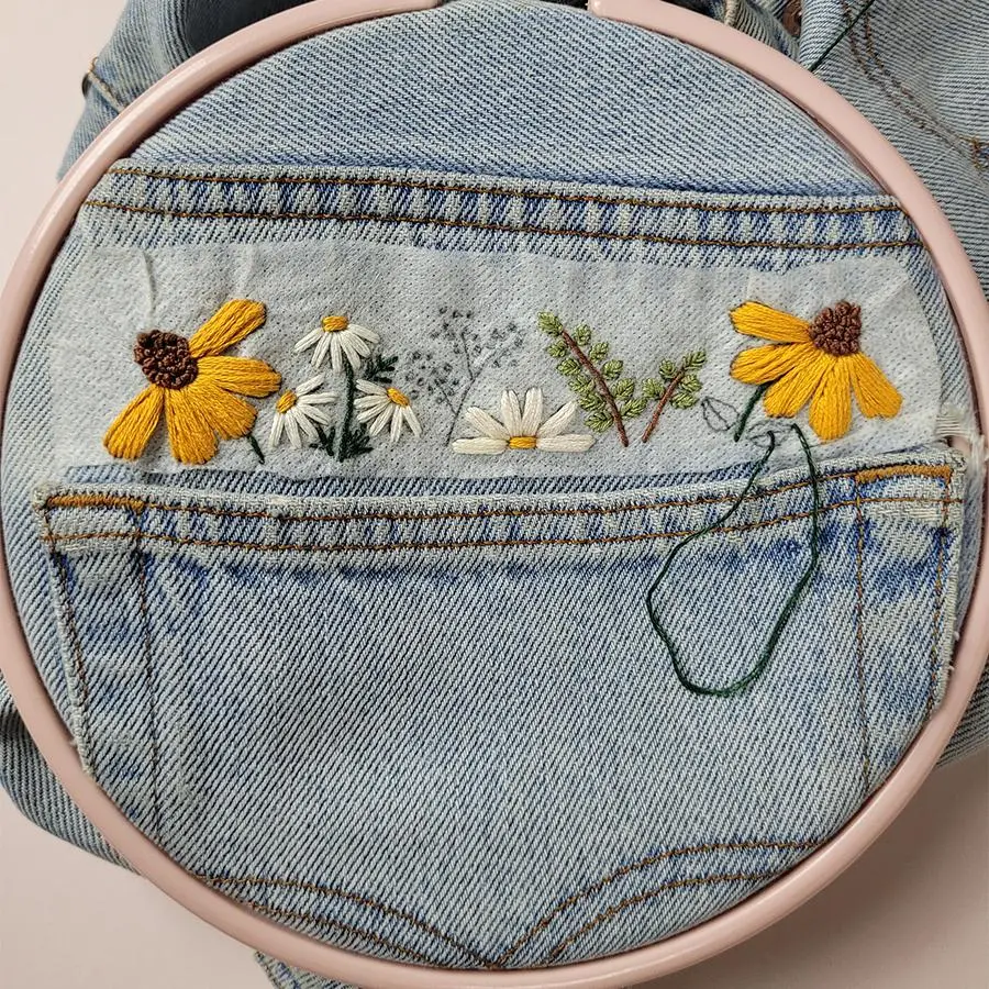 Bild: 9783735871664 | Let's Stitch Flowers by @fredi_boldt | Friederike André | Buch | 2025