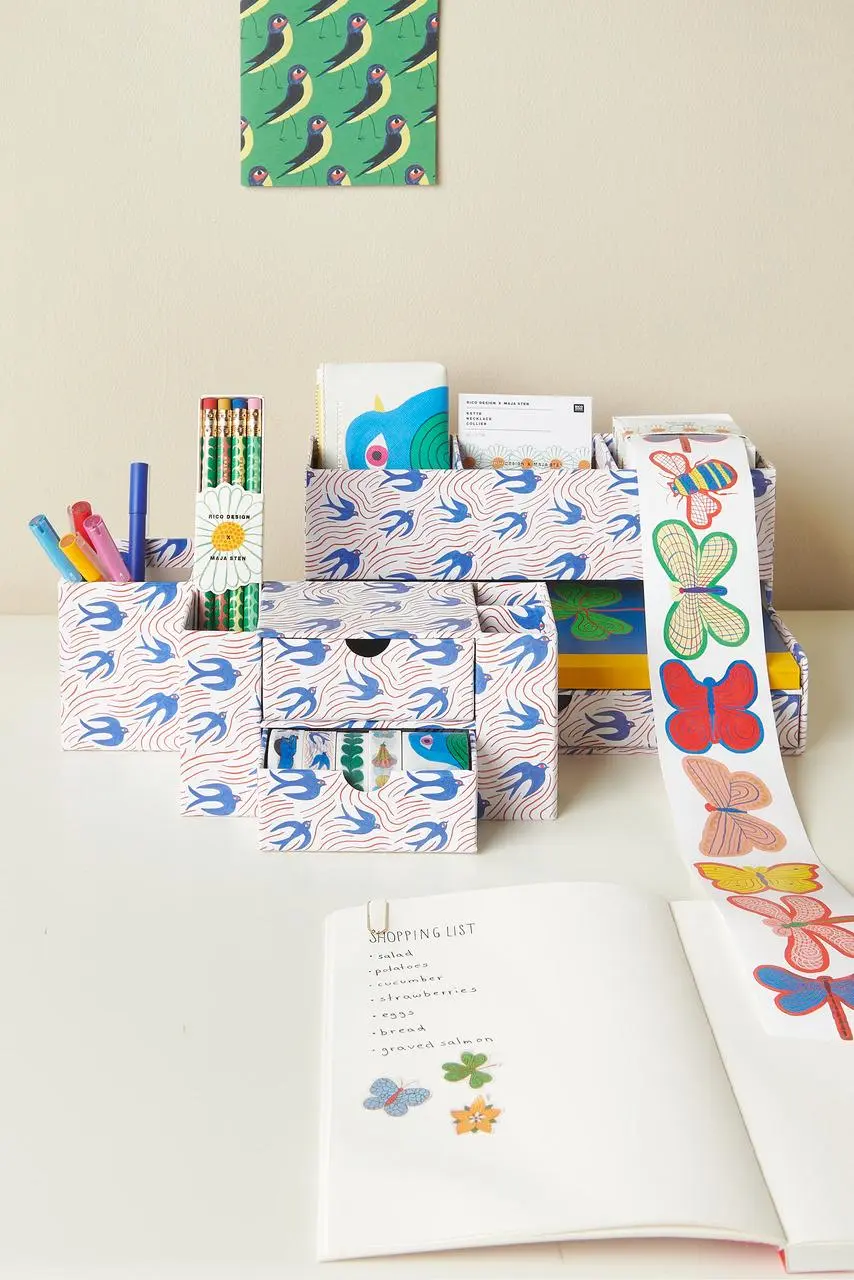 Office Box Midsommar Magic, Schwalben FSC Recycled, 26,5x12,5x15 cm, 3mm Materialstärke