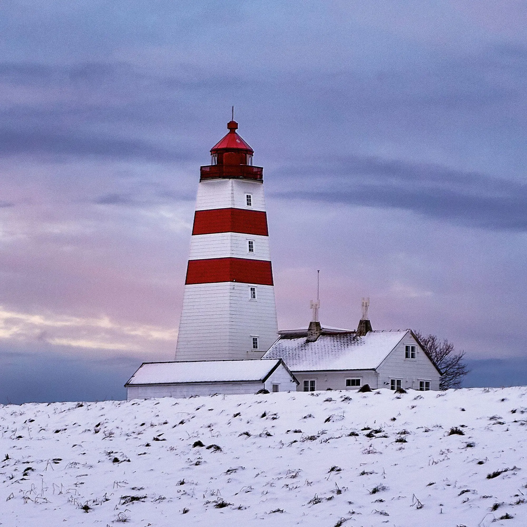 Bild: 9783959297264 | Leuchttürme / Lighthouses 2027 | Kalender 2027 | Kalender | 28 S.