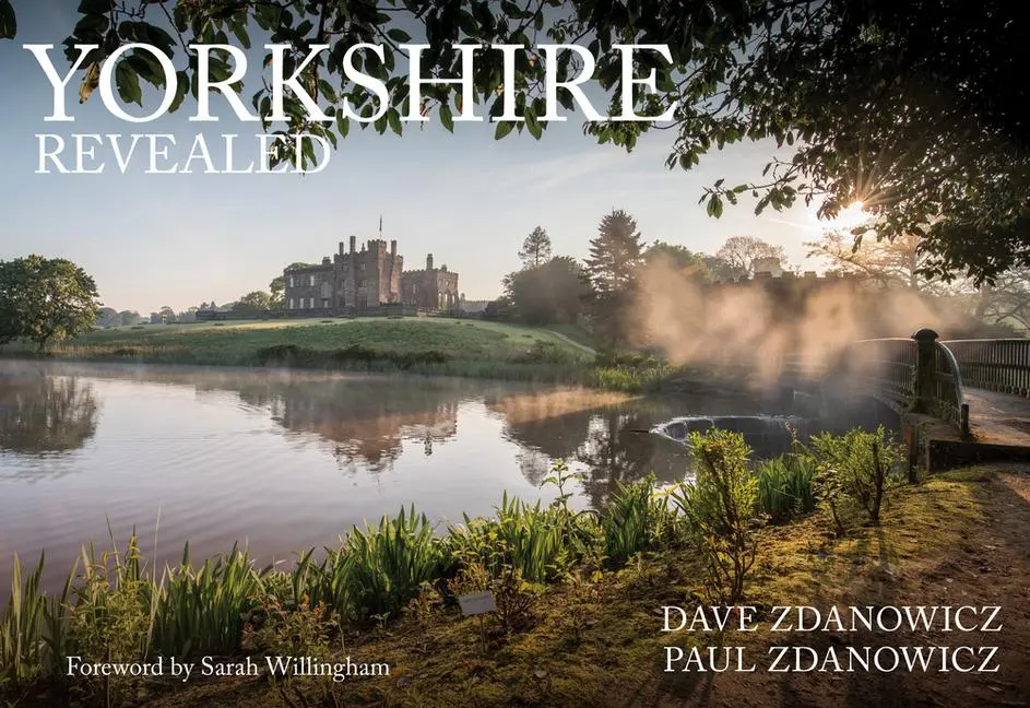 Cover: 9781445687964 | Yorkshire Revealed | Dave Zdanowicz (u. a.) | Taschenbuch | Englisch
