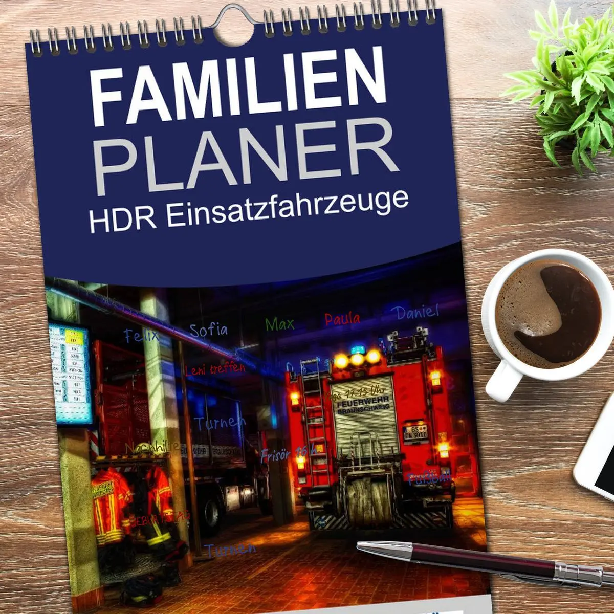 Bild: 9783516518764 | Familienplaner 2026 - HDR Einsatzfahrzeuge mit 5 Spalten...