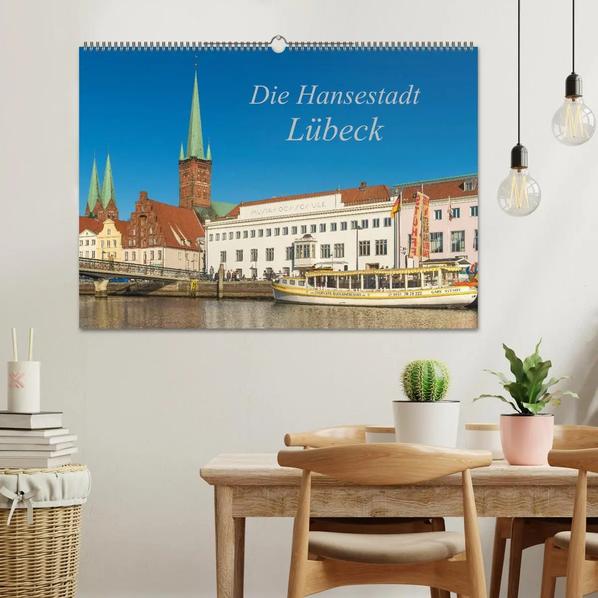 Bild: 9783516070965 | Die Hansestadt Lübeck (Wandkalender 2026 DIN A2 quer), CALVENDO...
