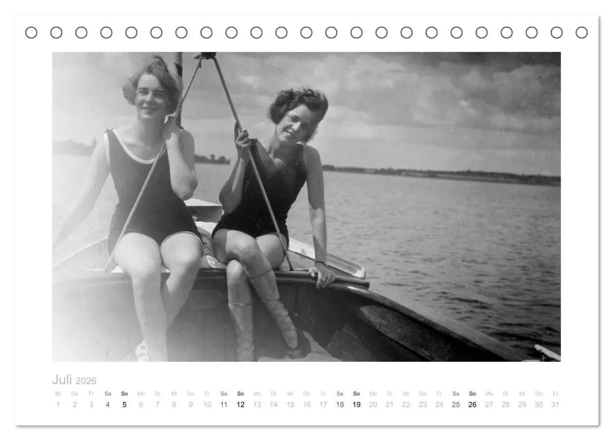 Bild: 9783457731765 | Unter Segeln und auf See (Tischkalender 2026 DIN A5 quer), CALVENDO...
