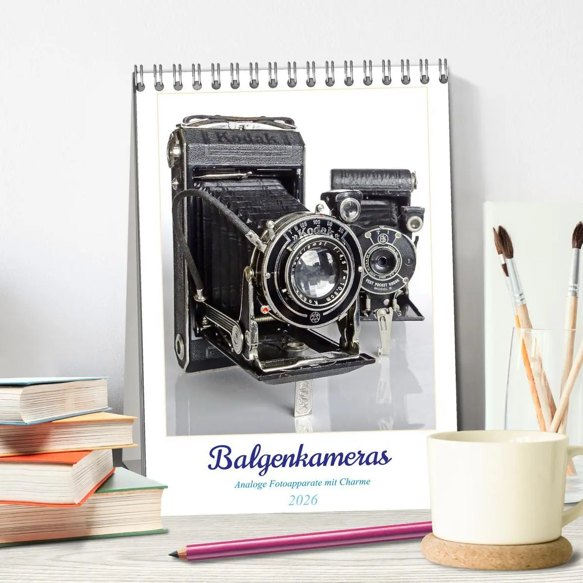 Bild: 9783516312065 | Balgenkameras - Analoge Fotoapparate mit Charme (Tischkalender 2026...