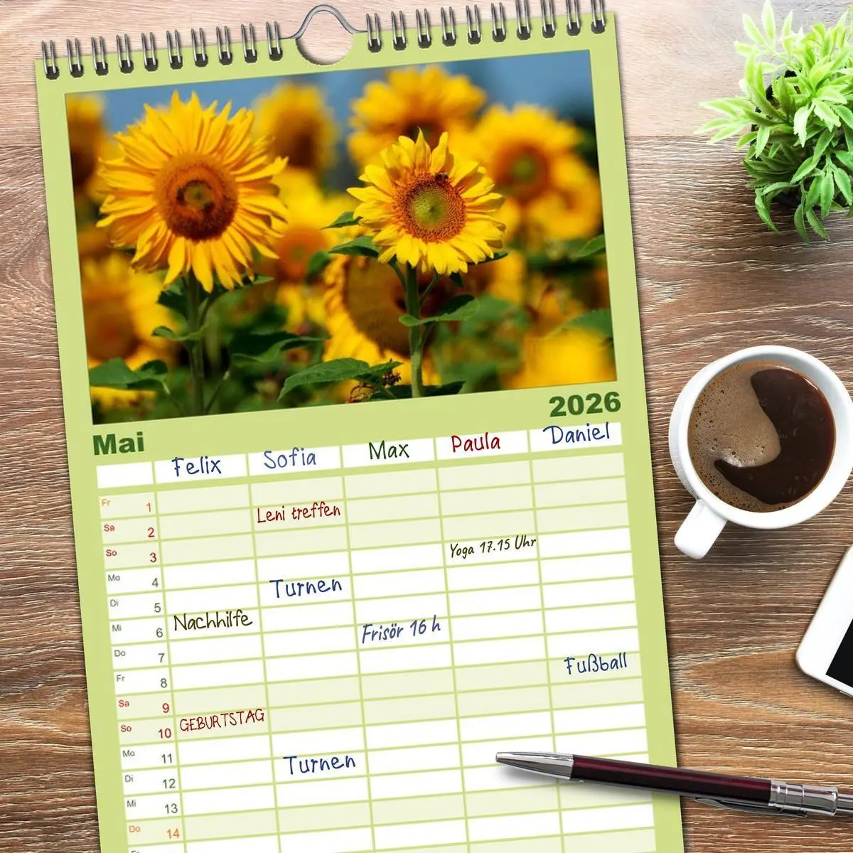 Bild: 9783516513165 | Familienplaner 2026 - Sonnenblumen mit 5 Spalten (Wandkalender, 21...