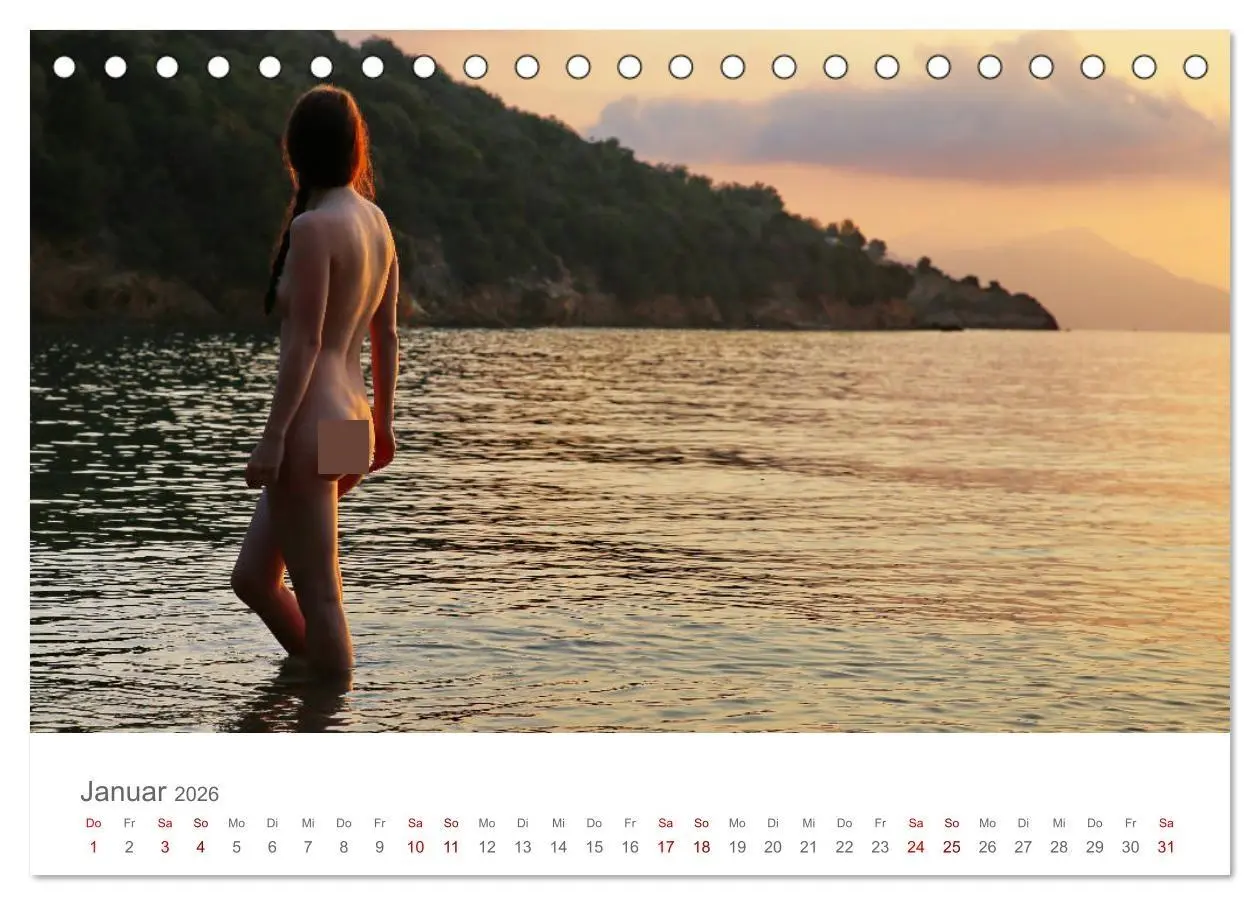 Bild: 9783457764565 | Akt und Meer (Tischkalender 2026 DIN A5 quer), CALVENDO Monatskalender