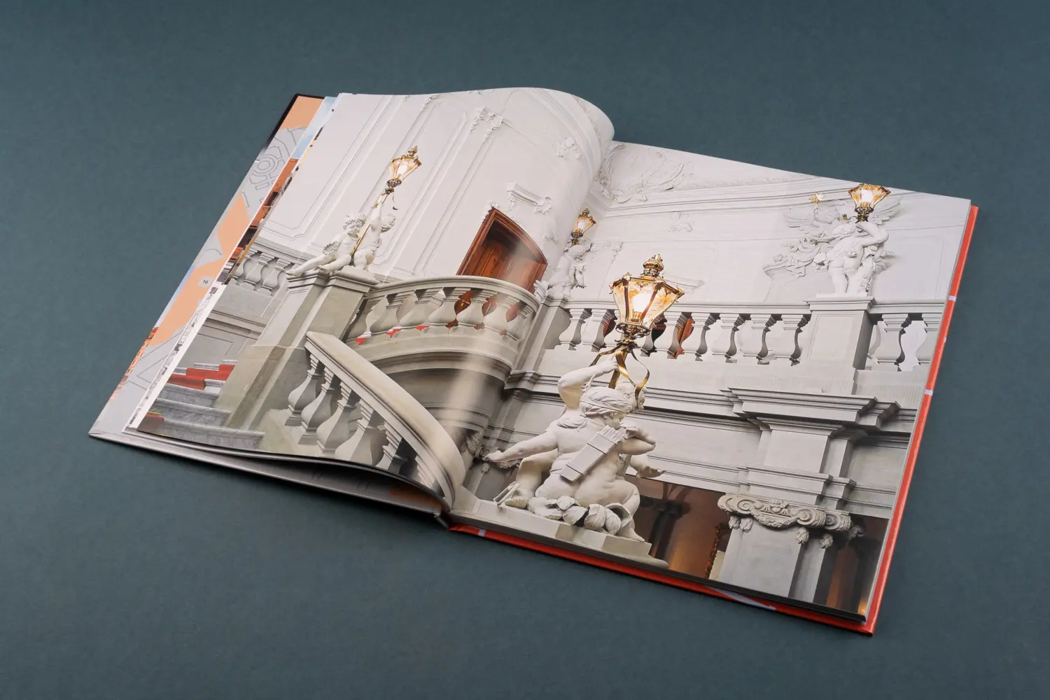 Bild: 9783865024565 | The Dresden Castle and its Treasures | Eckhard Bahr | Buch | 128 S.
